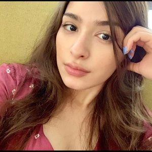 Meet your Posher, Gabby